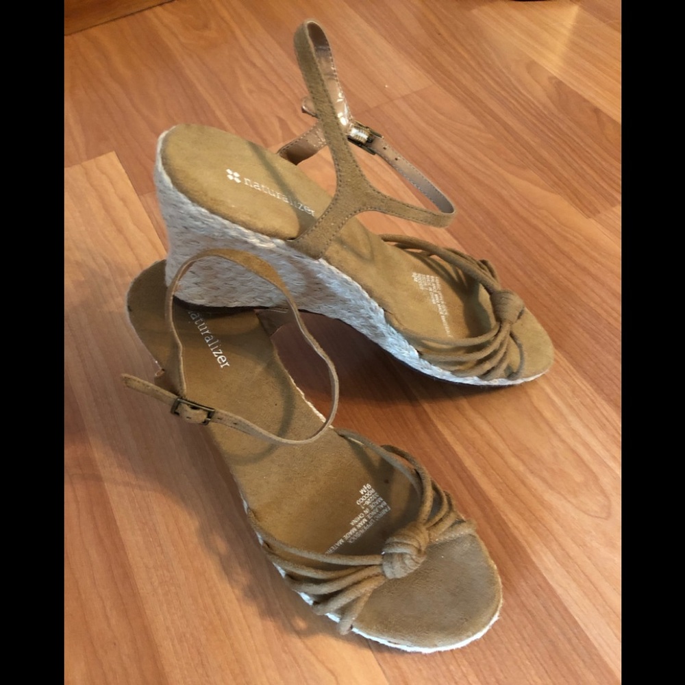 Naturalizer wedge espadrille sandals